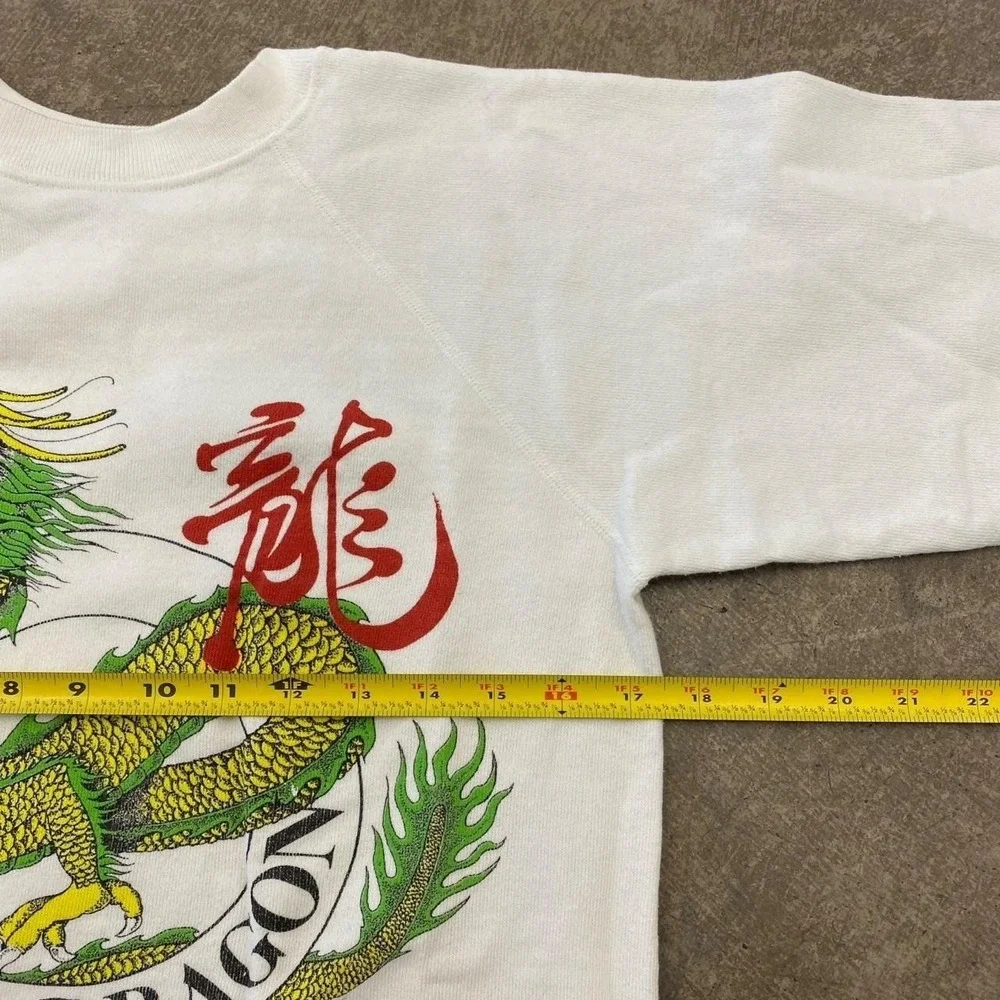 Vintage 90s Hawaii Fear the Dragon Hanes Japanese Crewneck Sweatshirt Size S